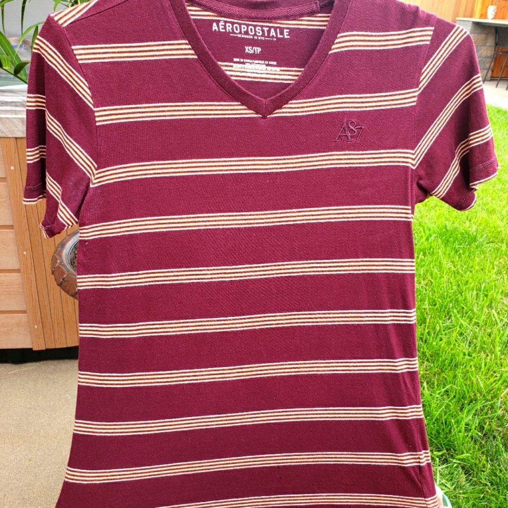 Aeropostale tee-shirt
